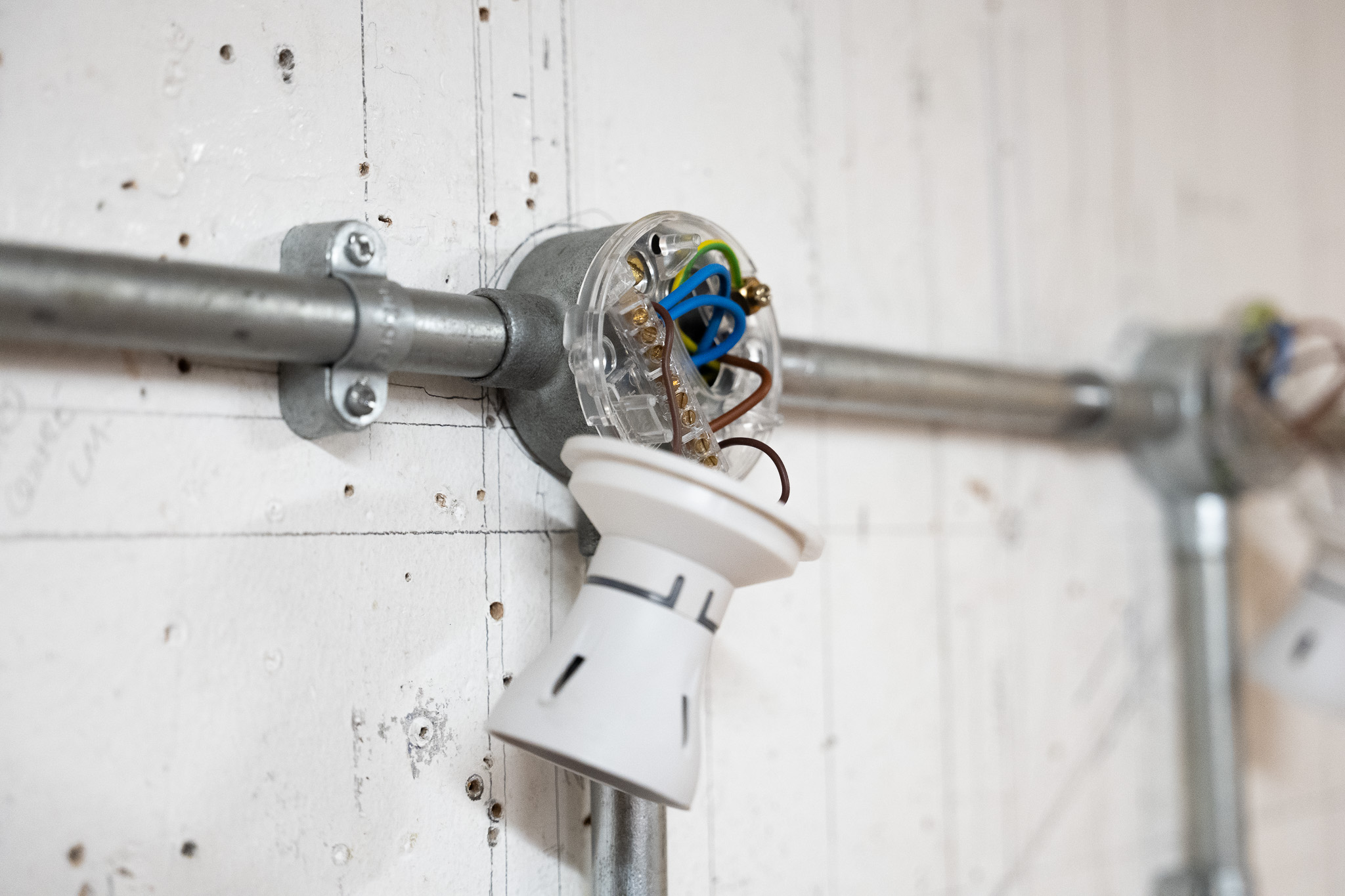 EAL Level 3 NVQ Diploma in Installing Electrotechnical Systems and Equipment (Building, Structures and the Environment) Course Thumbnail