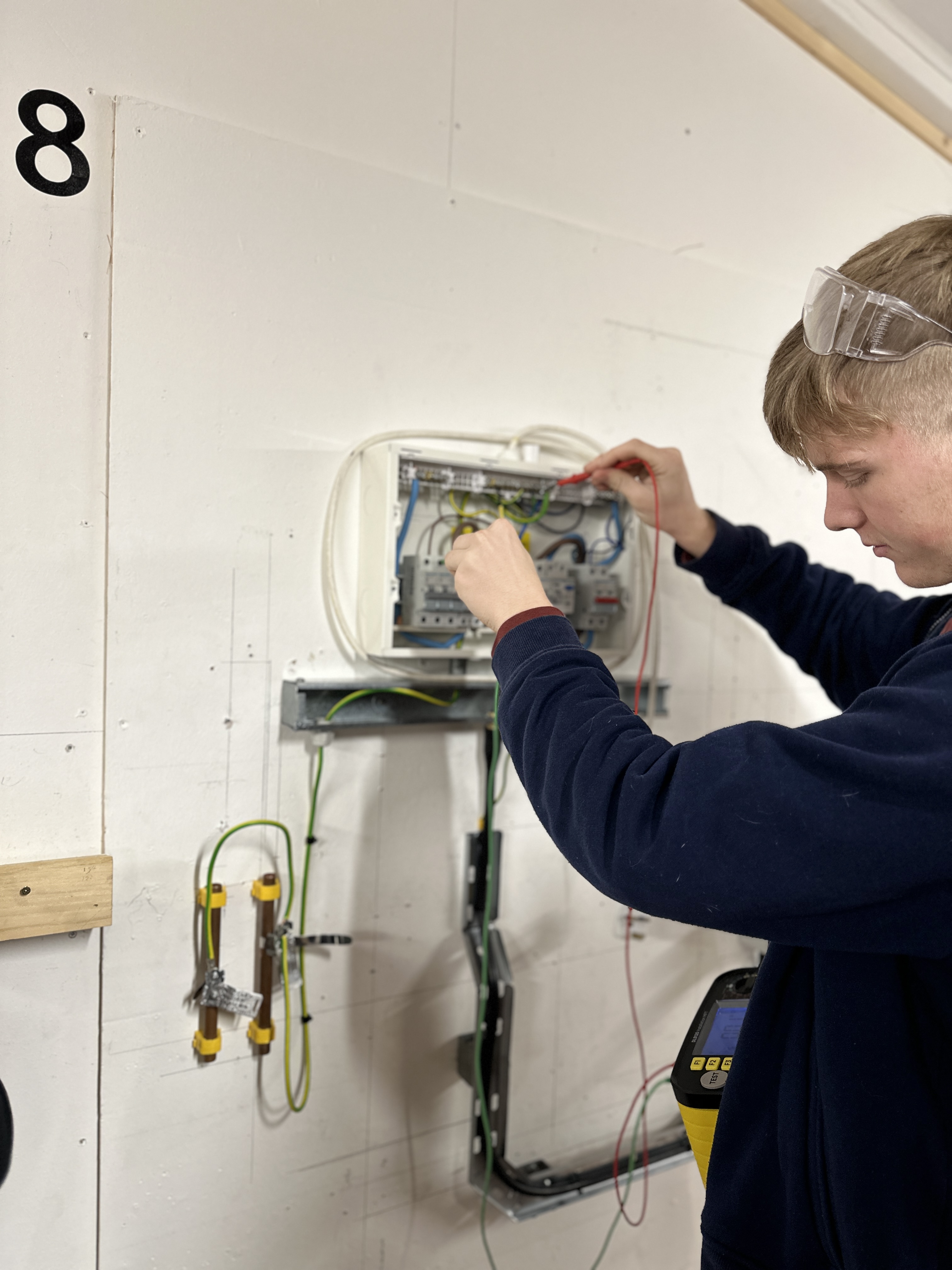 Level 2 Diploma in Electrical Installations Thumbnail